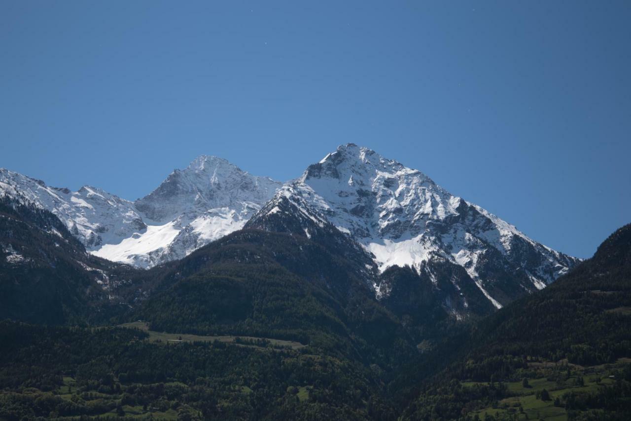 Beauregard Apartment Aosta Luaran gambar